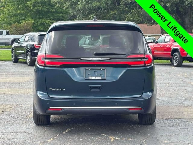 Used 2023 Chrysler Pacifica Touring-L FWD image 35
