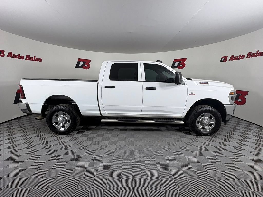 Used 2025 RAM 2500 Tradesman w/ Chrome Appearance Group AWD/4WD image 7