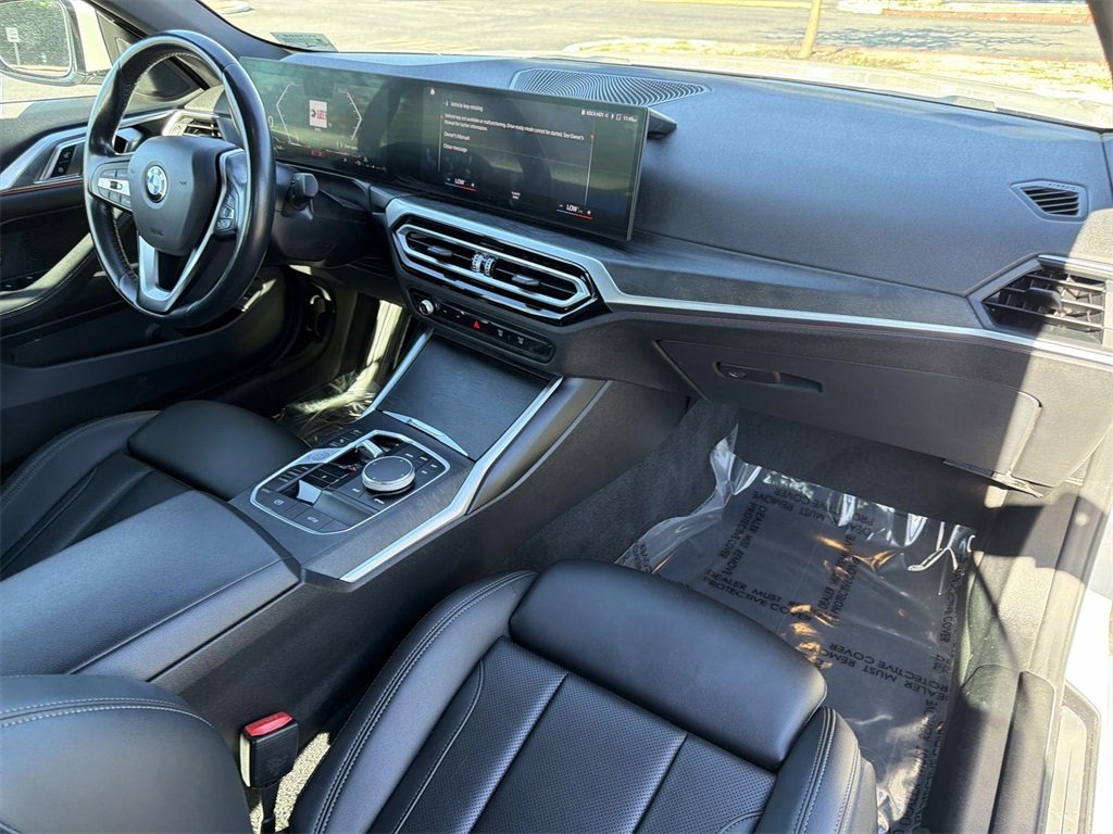 Used 2024 BMW 430i Convertible image 31