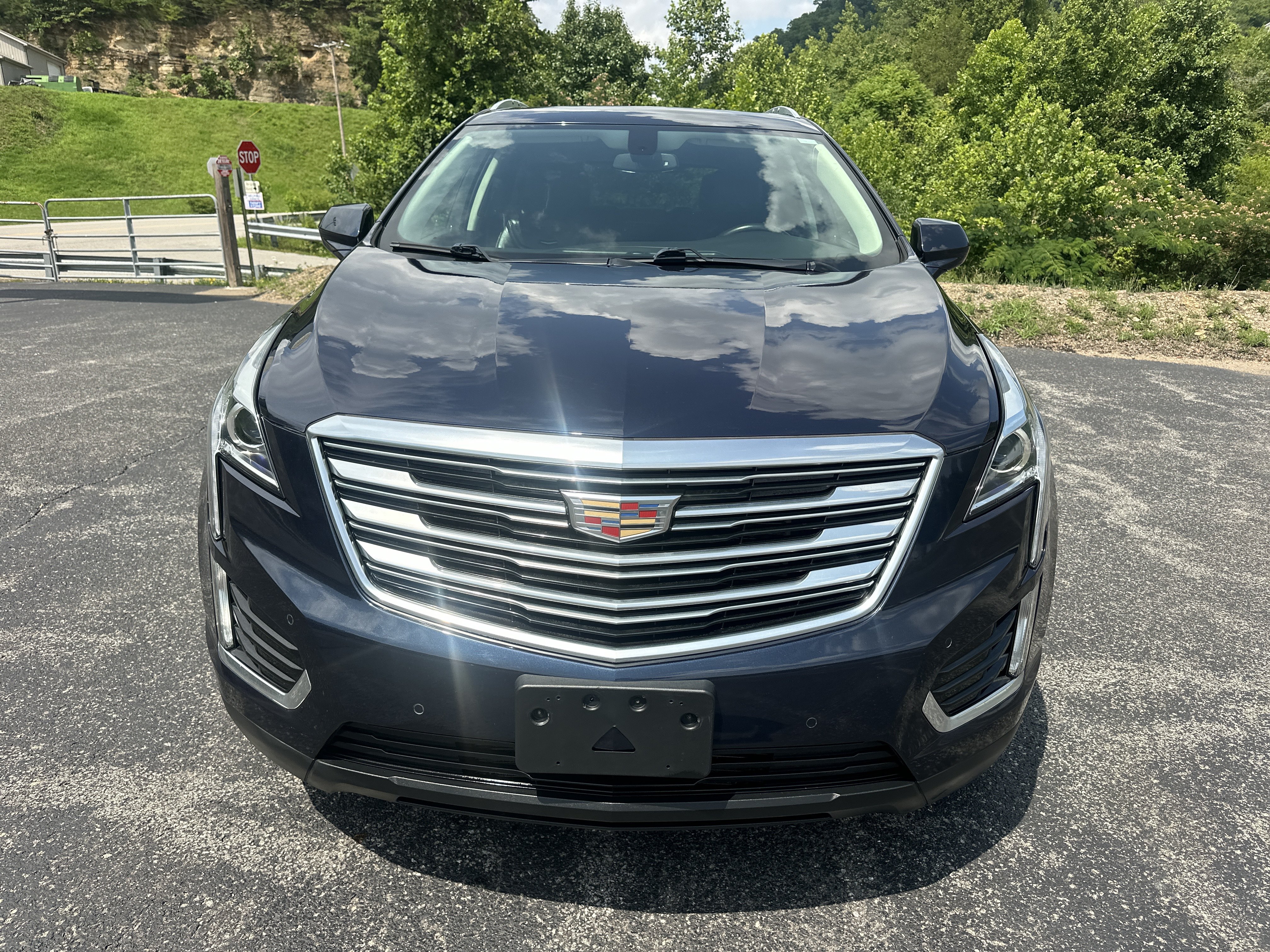 Used 2017 Cadillac XT5 Luxury FWD image 7