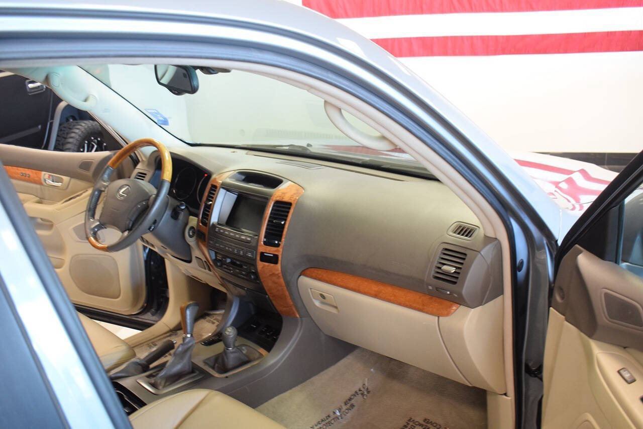 Used 2006 Lexus GX 470 AWD/4WD image 12