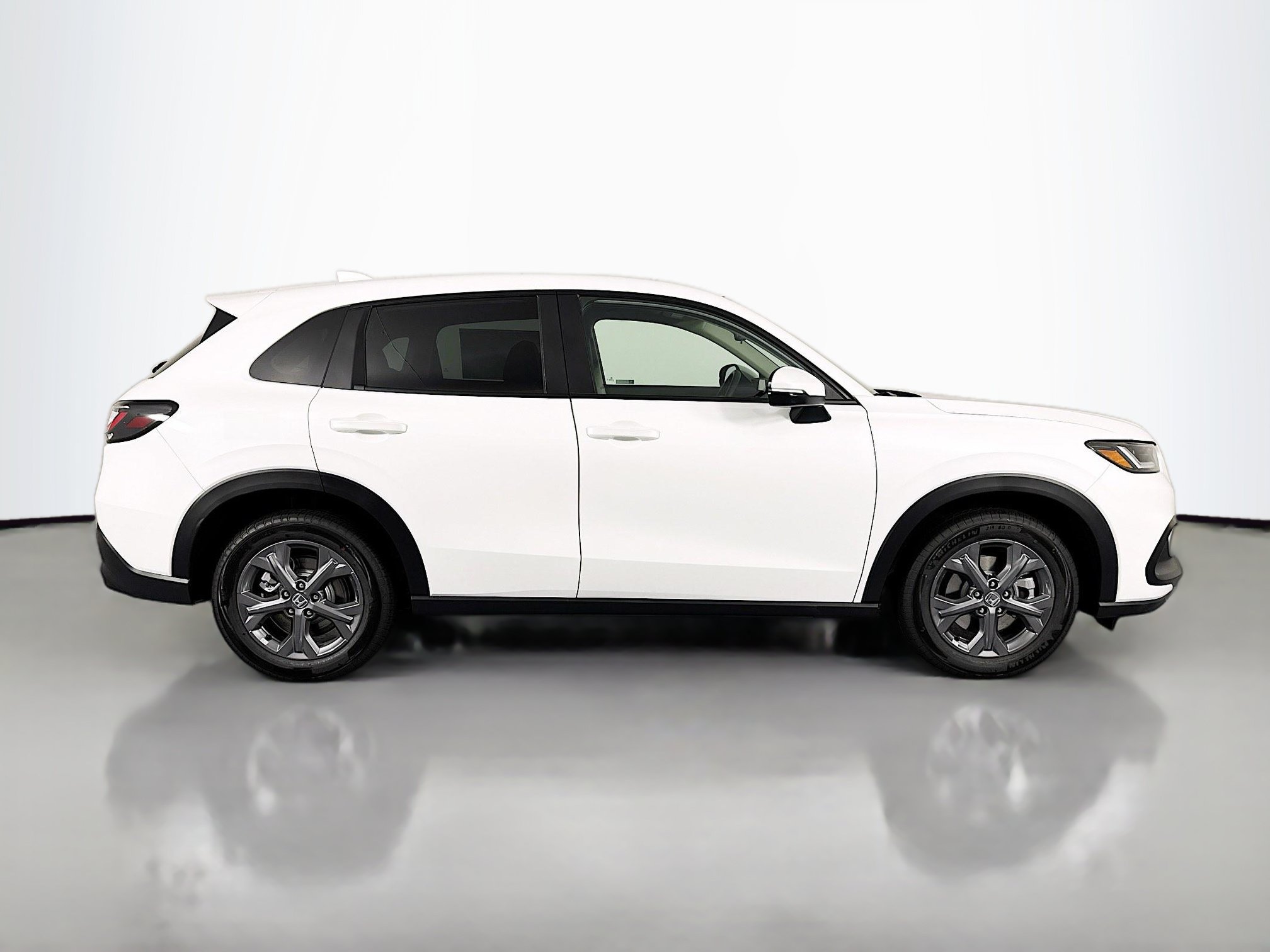 New 2027 Honda HR-V LX image 4