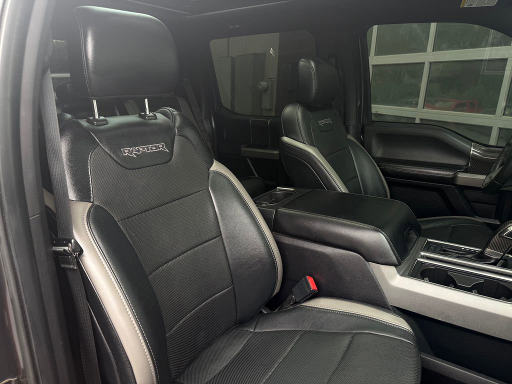 Used 2018 Ford F150 Raptor w/ Equipment Group 802A Luxury AWD/4WD image 46
