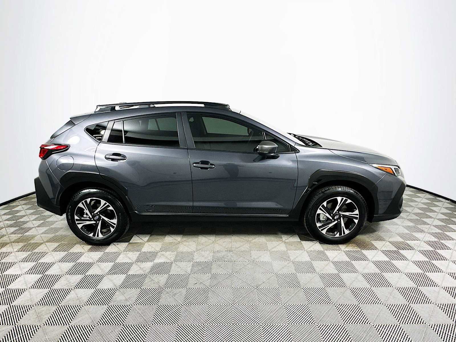 Certified 2025 Subaru Crosstrek 2.0i Premium w/ Crosstrek Mirror Package image 8