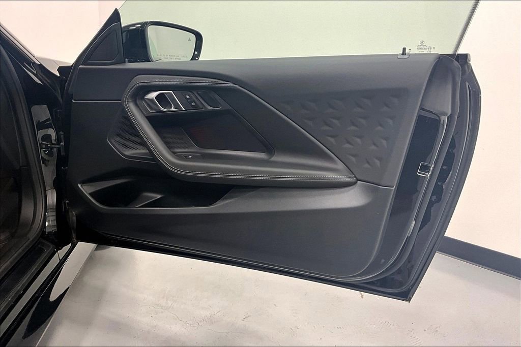 New 2025 BMW 230i Coupe w/ Convenience Package RWD image 10