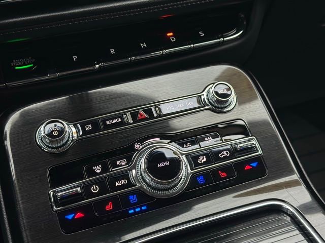 Used 2023 Lincoln Nautilus Reserve w/ Equipment Group 201A AWD/4WD image 12