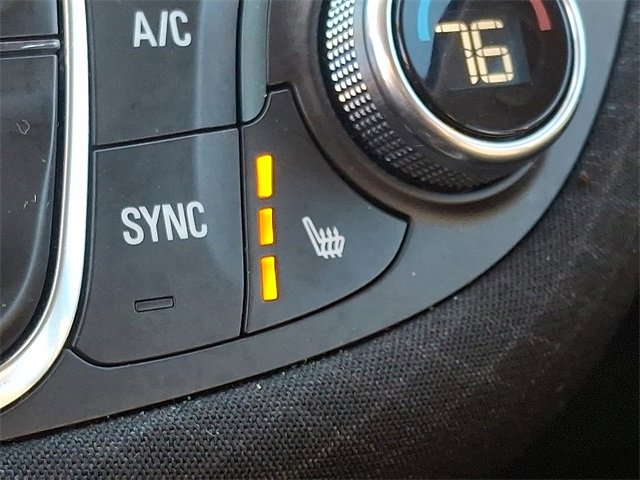 Used 2024 Chevrolet Malibu LT image 23