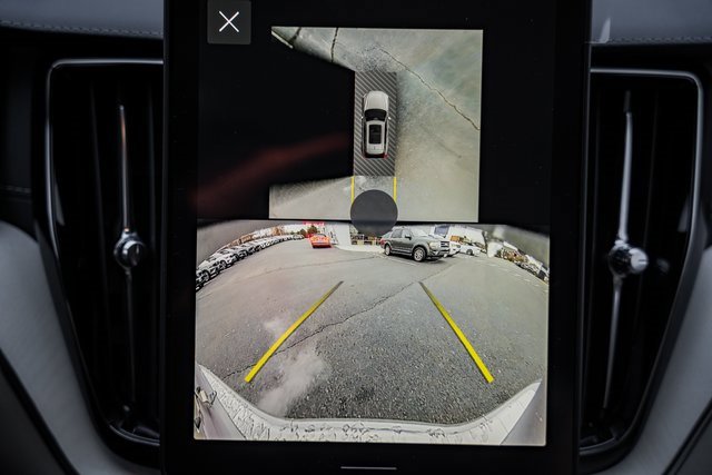 New 2026 Volvo XC60 B5 Ultra w/ Protection Package Premier image 41