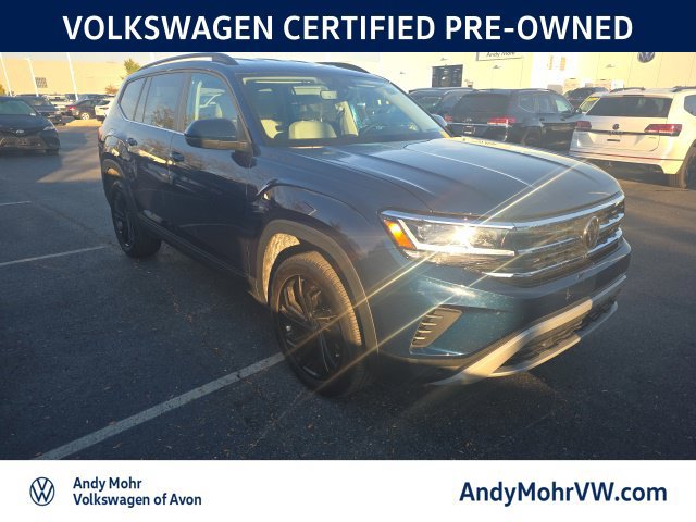 Used 2023 Volkswagen Atlas SE AWD/4WD image 2