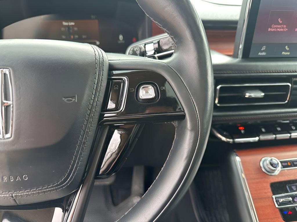 Used 2022 Lincoln Aviator Reserve w/ Elements Package Plus image 31