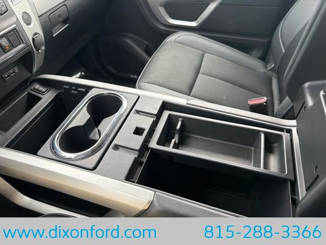 Used 2019 Nissan Titan PRO-4X AWD/4WD image 15