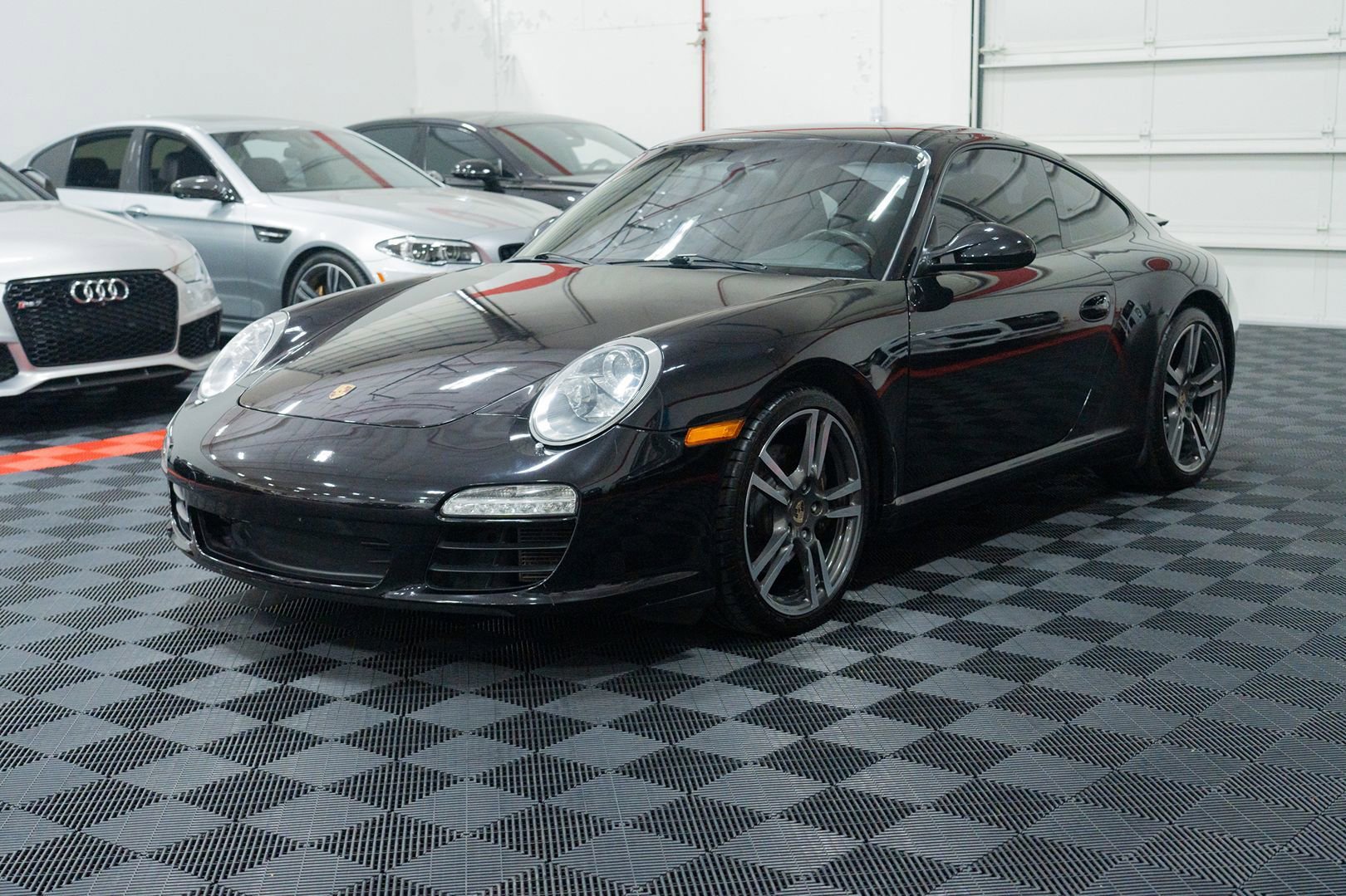Used 2012 Porsche 911 Carrera RWD image 3