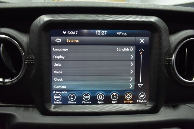 Used 2022 Jeep Wrangler Unlimited Sahara w/ Cold Weather Group image 25