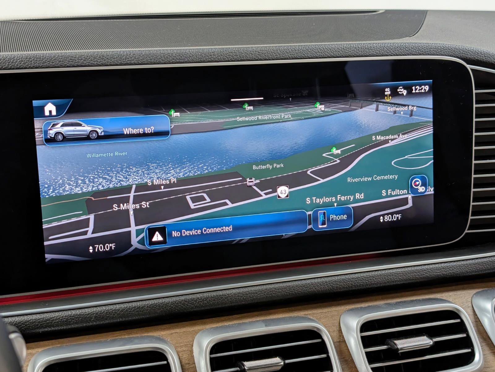 Used 2024 Mercedes-Benz GLE 350 4MATIC w/ AMG Line Exterior image 40