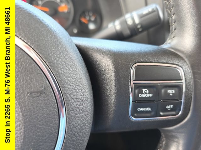 Used 2014 Jeep Patriot Latitude AWD/4WD image 17