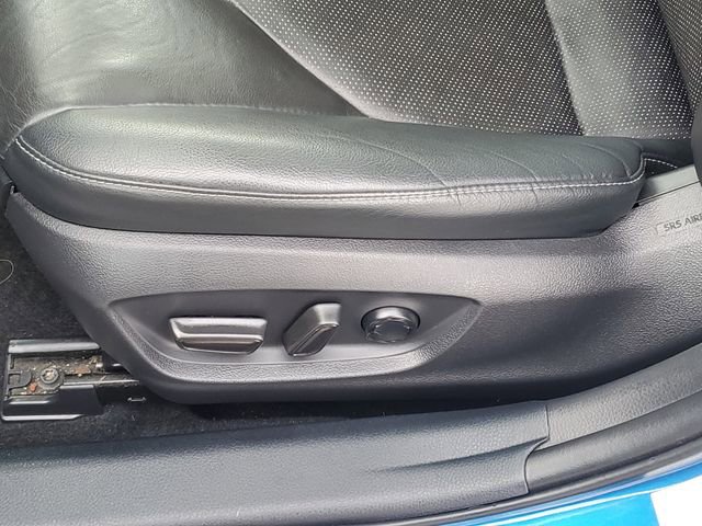 Used 2020 Toyota Camry XSE image 25