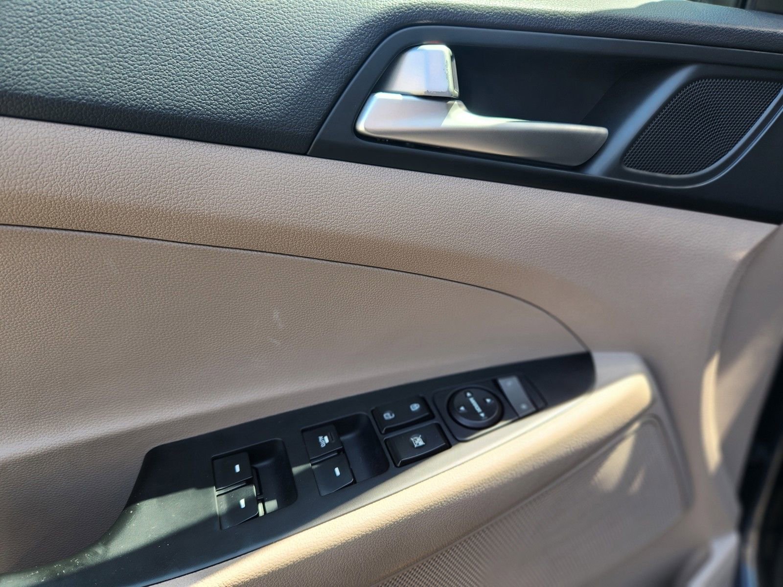 Used 2020 Hyundai Tucson SEL FWD image 9