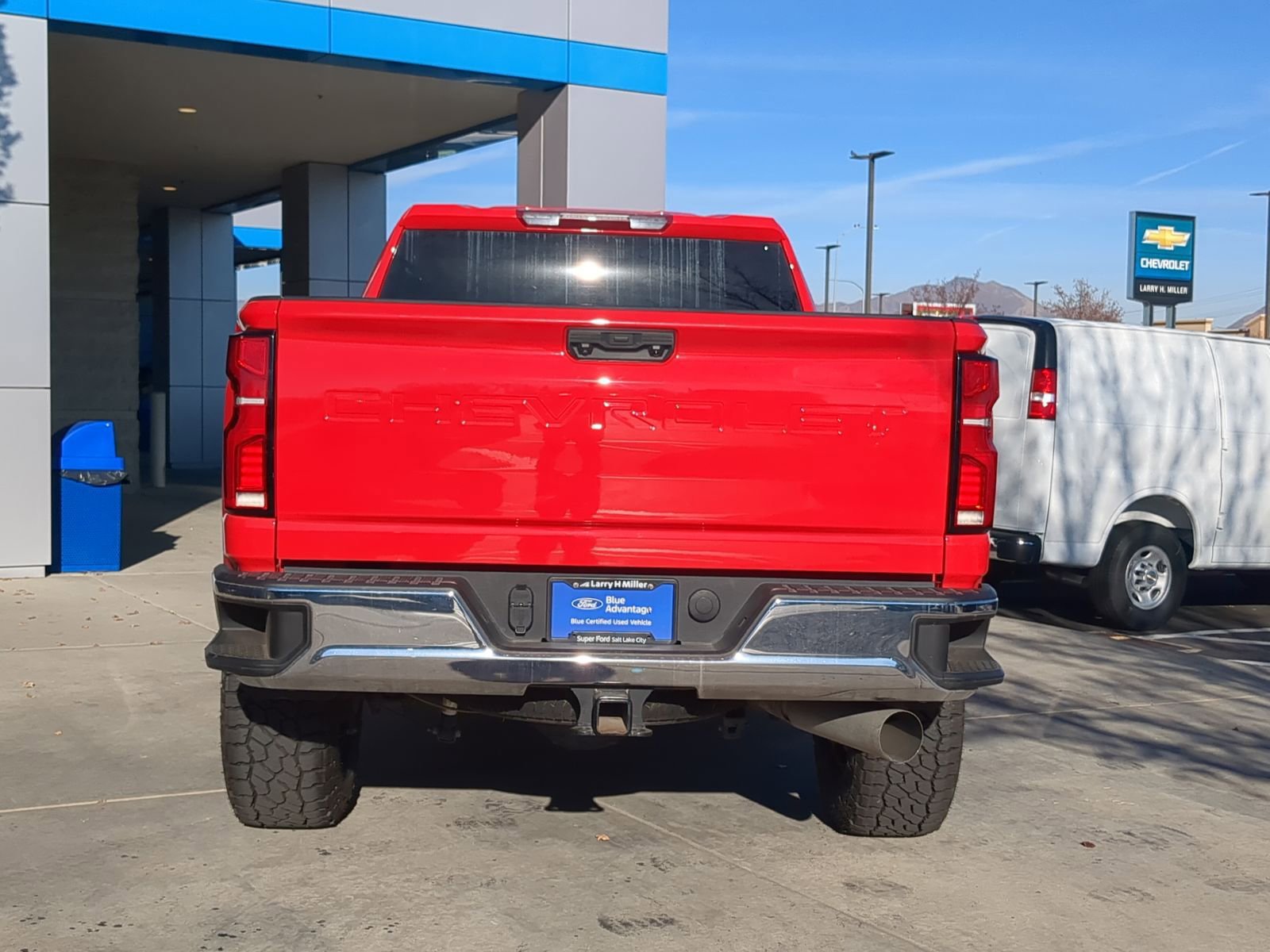 Used 2024 Chevrolet Silverado 3500 LTZ image 5
