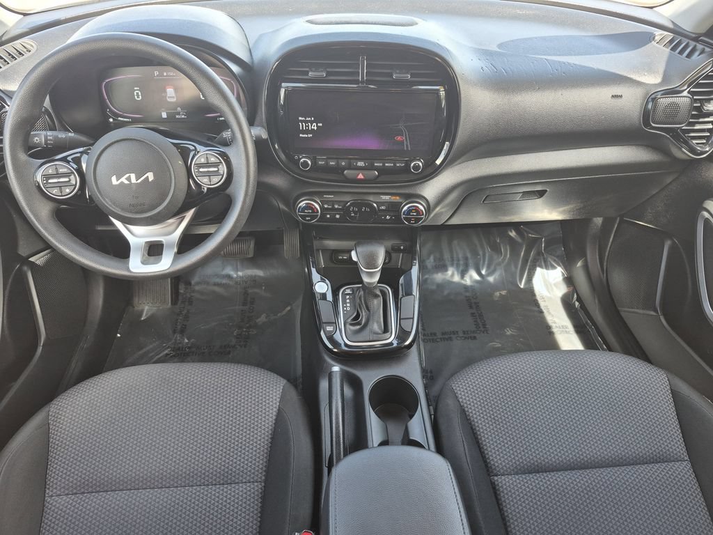 Certified 2023 Kia Soul S FWD image 15