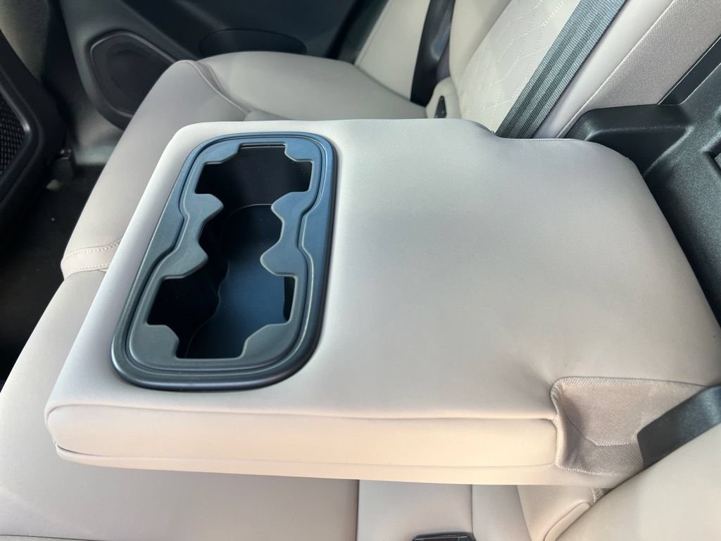 Certified 2026 Volvo XC60 T8 Plus w/ Protection Package Premier AWD/4WD image 23