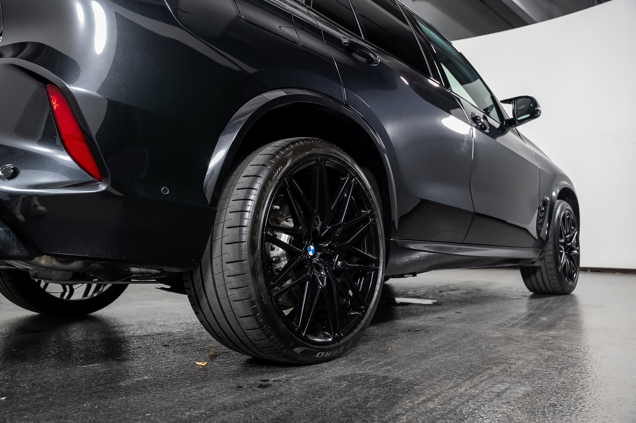 Used 2026 BMW X5 M Competition AWD/4WD image 40