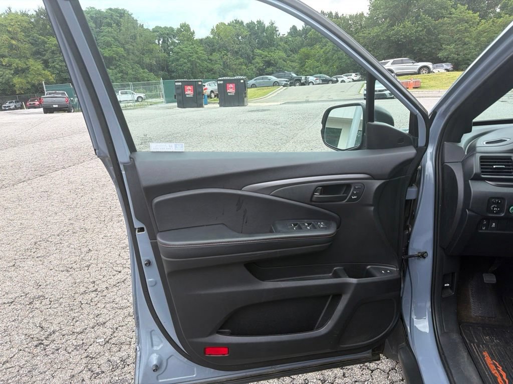Used 2022 Honda Pilot TrailSport image 16
