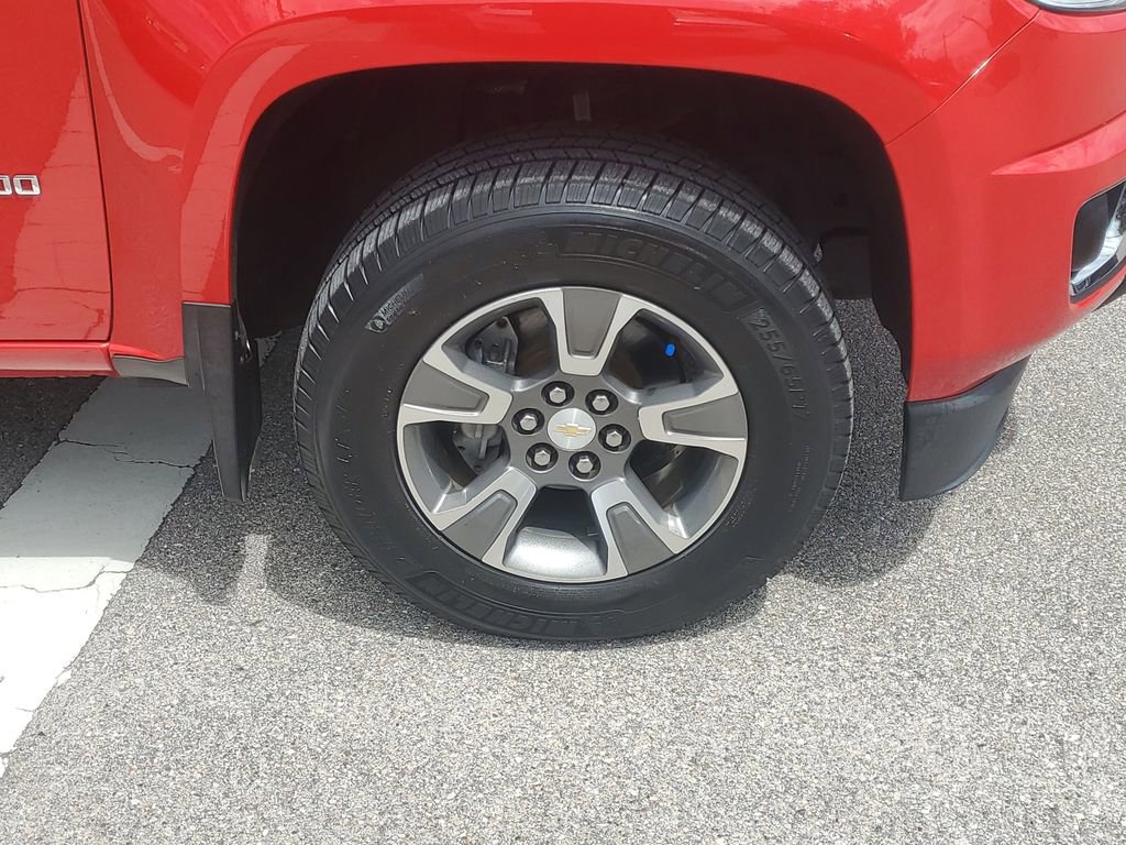 Used 2018 Chevrolet Colorado Z71 AWD/4WD image 9