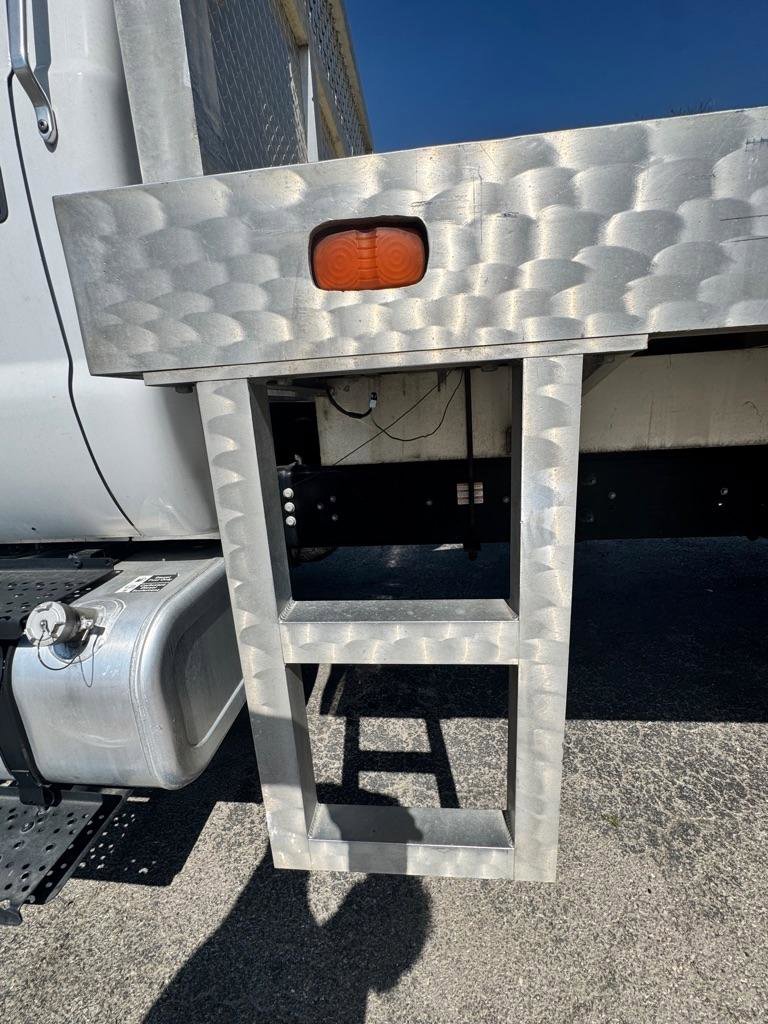 Used 2021 Ford F750 2WD Regular Cab Super Duty image 29