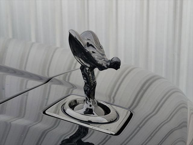 Certified 2023 Rolls-Royce Cullinan Black Badge w/ Dark Exterior Package image 3
