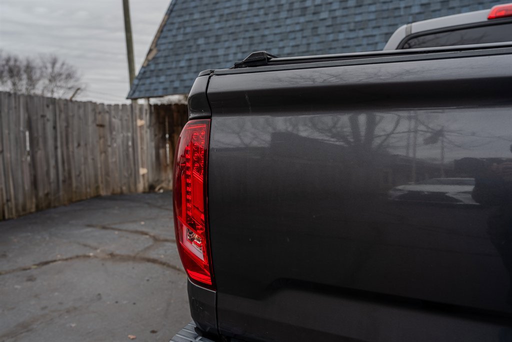 Used 2018 Toyota Tundra SR5 w/ SR5 Upgrade Package image 10