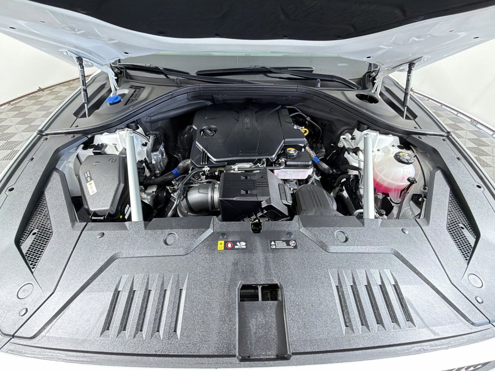 Used 2023 Genesis GV70 2.5T w/ Select Package image 28