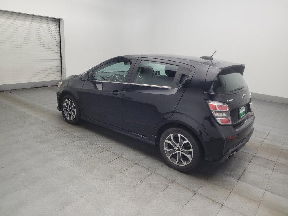 Used 2018 Chevrolet Sonic LT FWD image 3