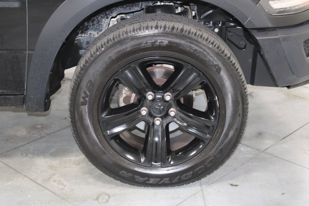 Used 2024 RAM 1500 Classic Warlock image 13