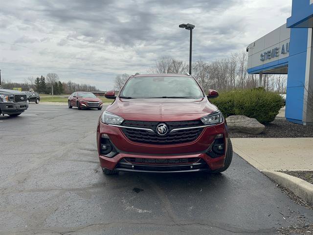 Used 2023 Buick Encore GX Select w/ Sport Touring Package FWD image 2