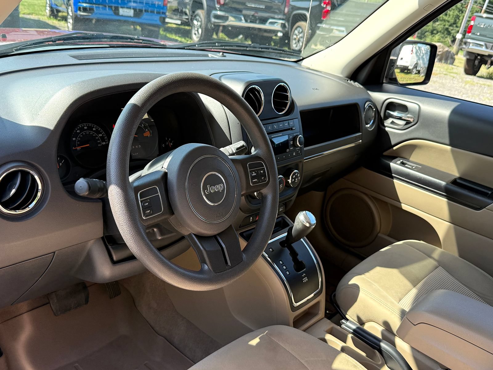 Used 2016 Jeep Patriot Sport w/ Power Value Group FWD image 11