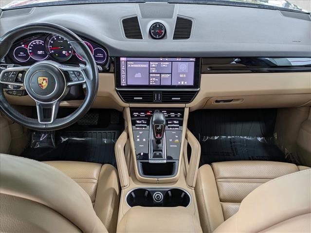 Used 2021 Porsche Cayenne image 21