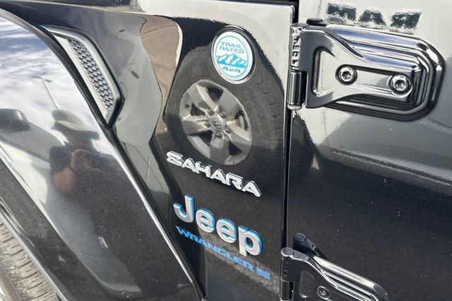 Used 2023 Jeep Wrangler Unlimited Sahara image 14