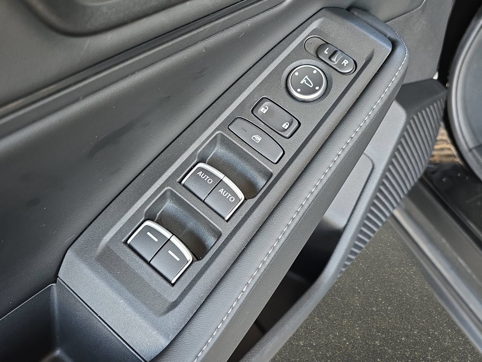 Used 2023 Honda Accord Sport image 28
