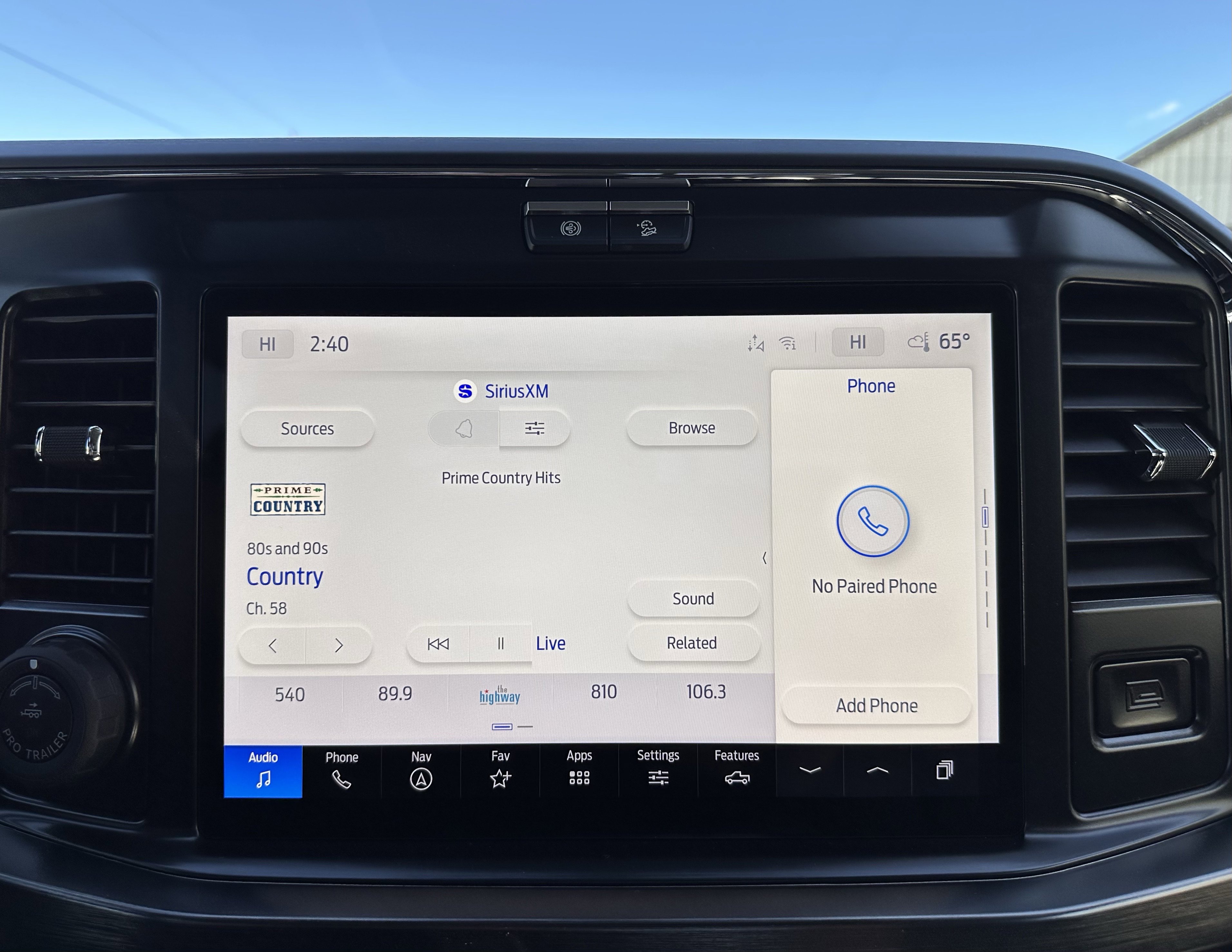 New 2026 Ford F250 Lariat w/ Black Appearance Package image 26