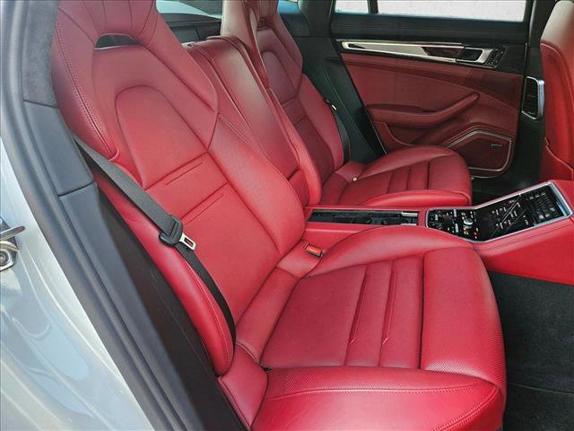 Used 2020 Porsche Panamera Turbo S image 16