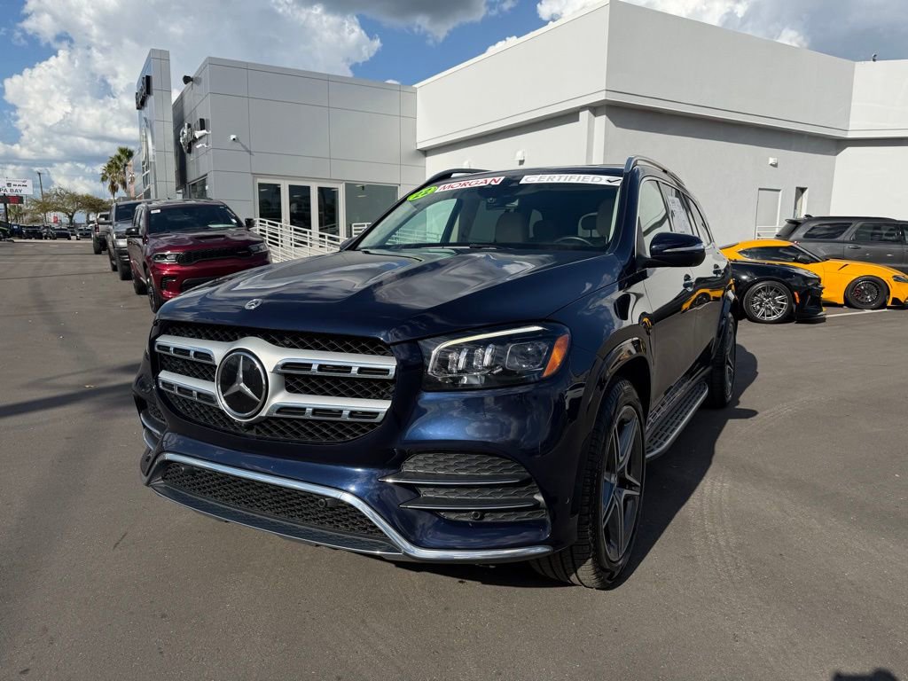 Used 2022 Mercedes-Benz GLS 450 4MATIC image 2