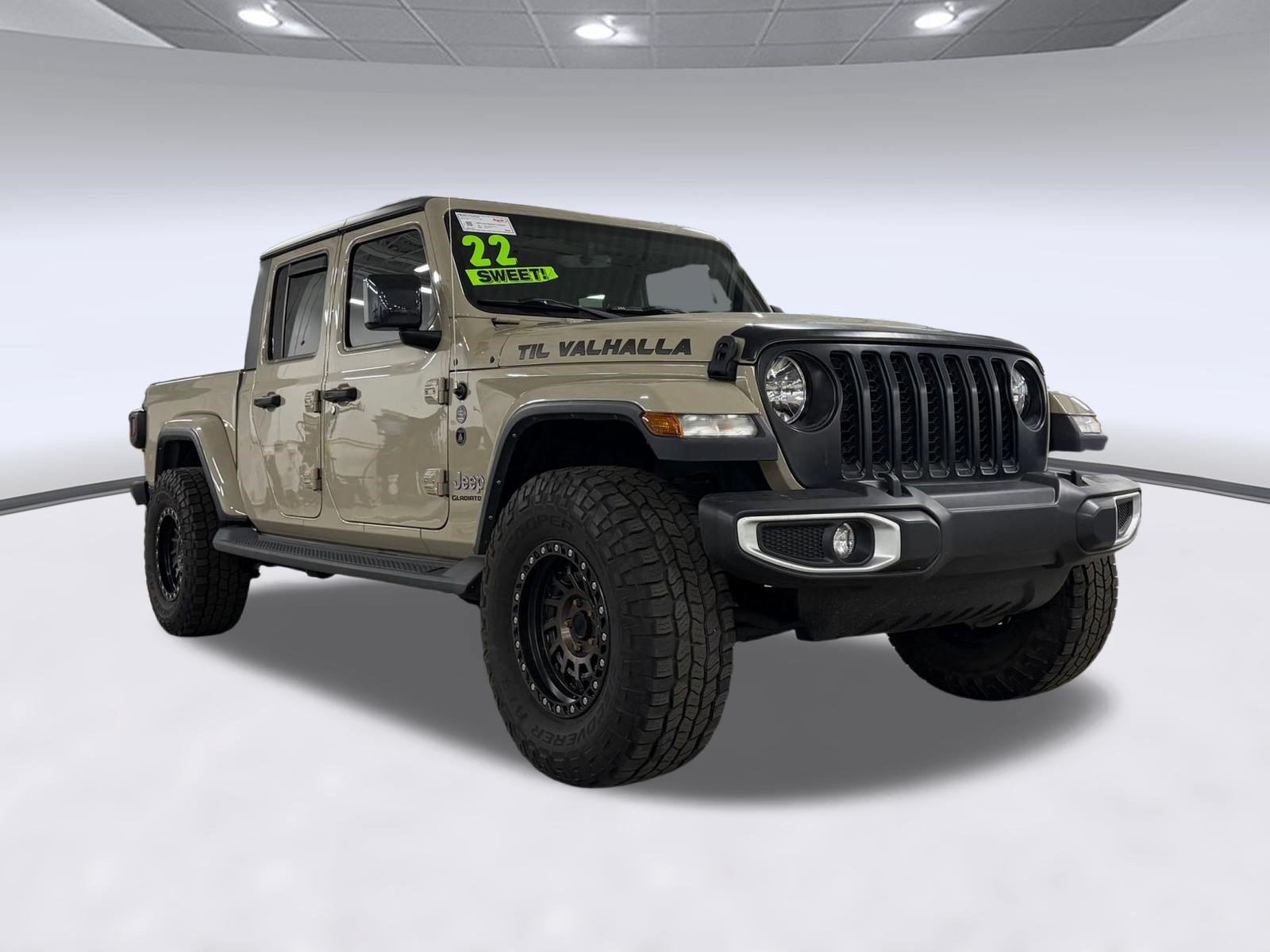Used 2022 Jeep Gladiator Overland w/ Popular Equipment Package AWD/4WD image 7