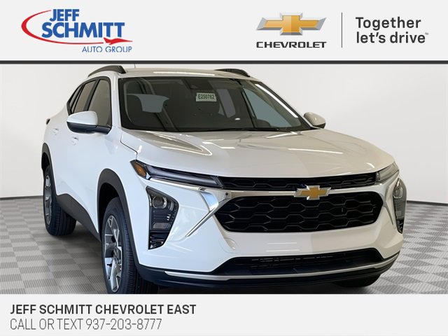 New 2025 Chevrolet Trax LT w/ Driver Confidence Package