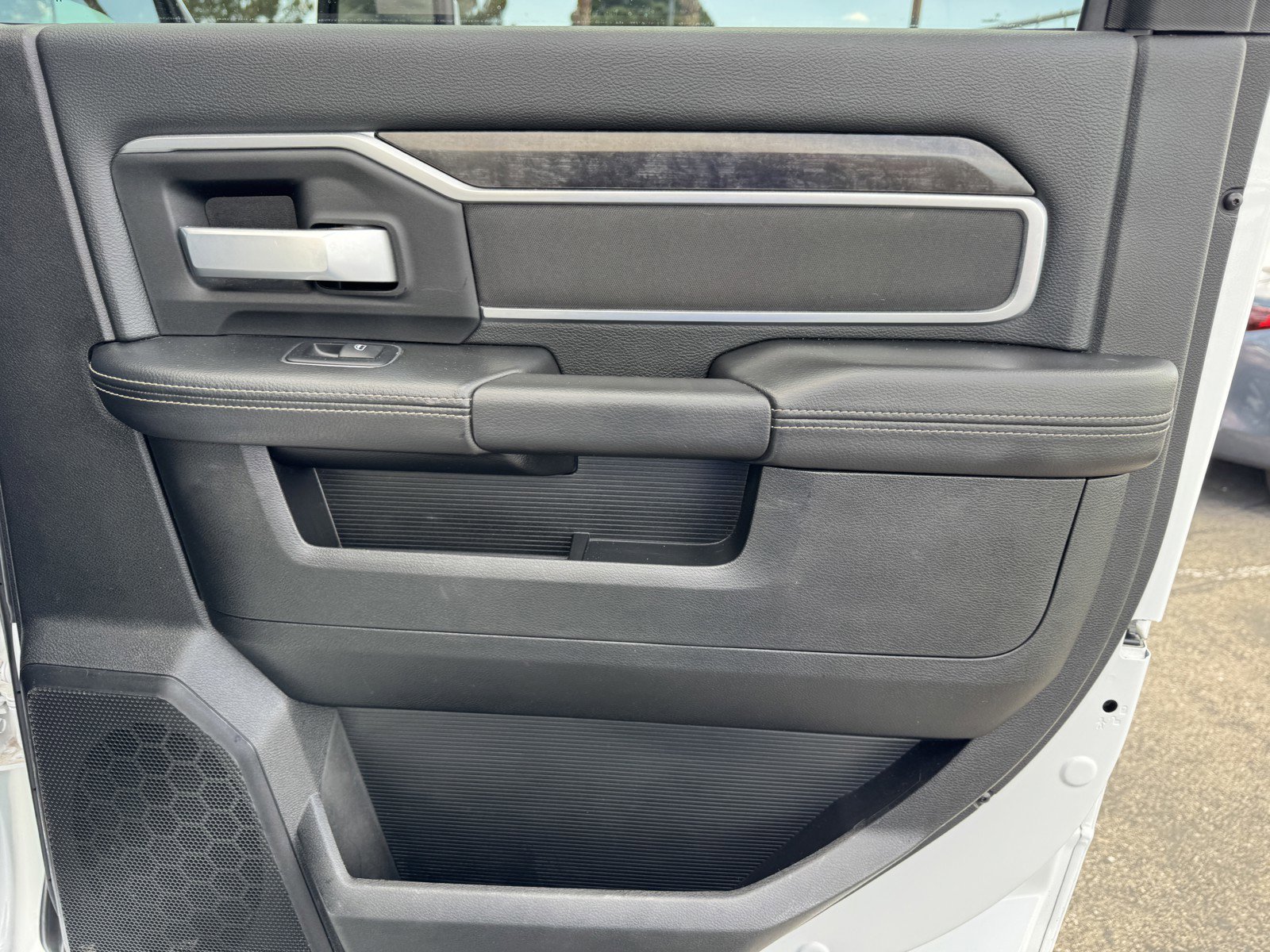 Used 2024 RAM 2500 Big Horn image 11