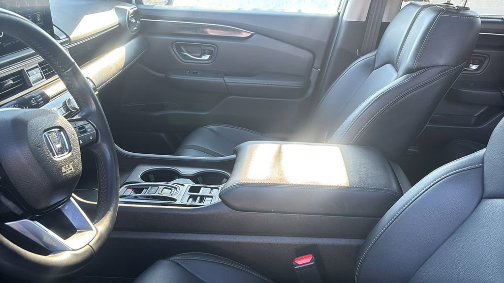 Used 2024 Honda Pilot Touring image 24