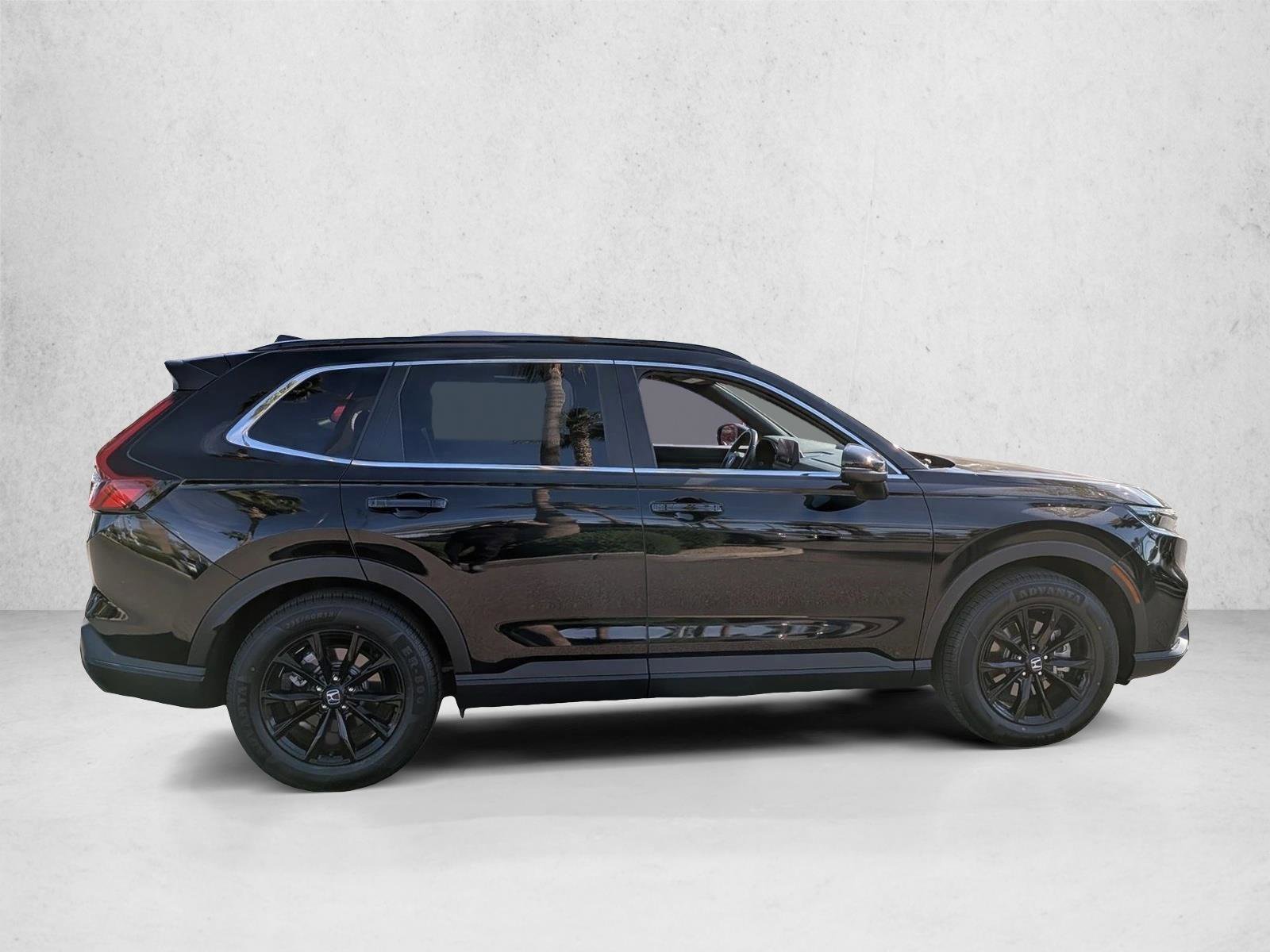 Used 2023 Honda CR-V Sport image 4