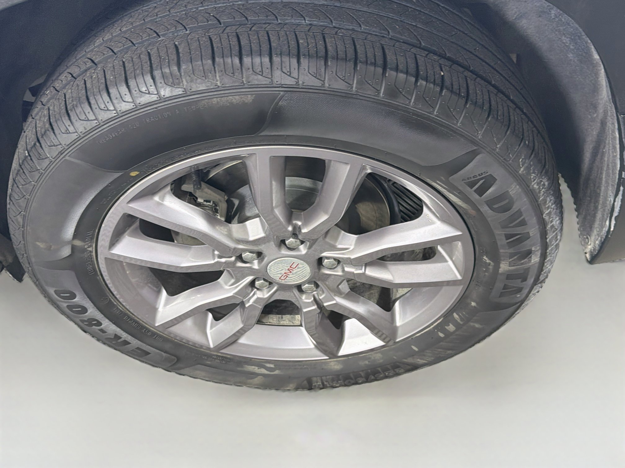Used 2023 GMC Terrain SLT FWD image 11