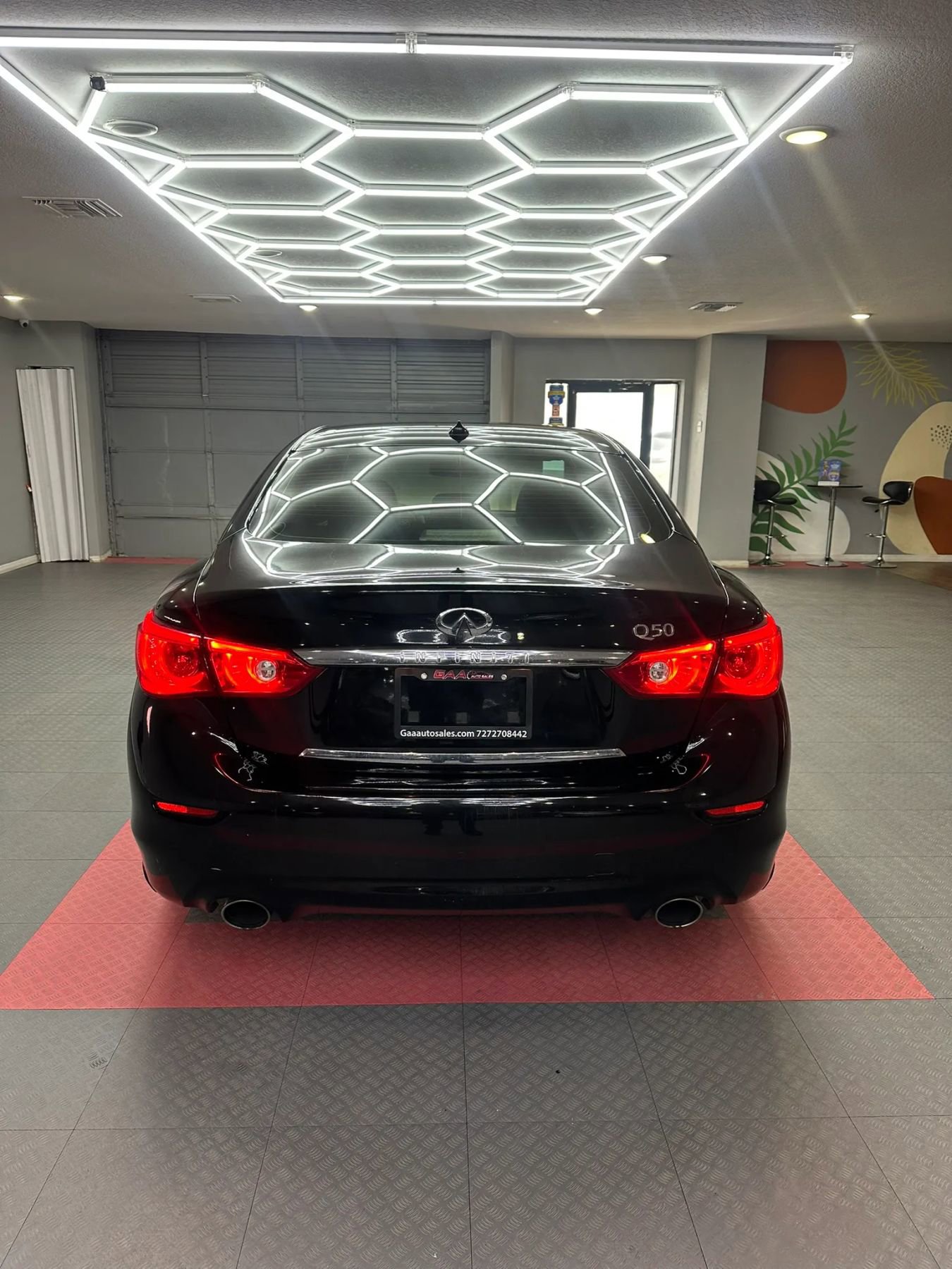 Used 2015 INFINITI Q50 Premium w/ Navigation Package RWD image 5