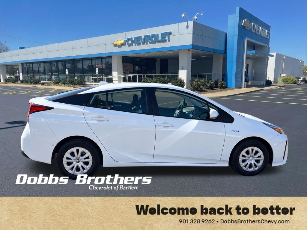 Used 2021 Toyota Prius LE FWD image 8