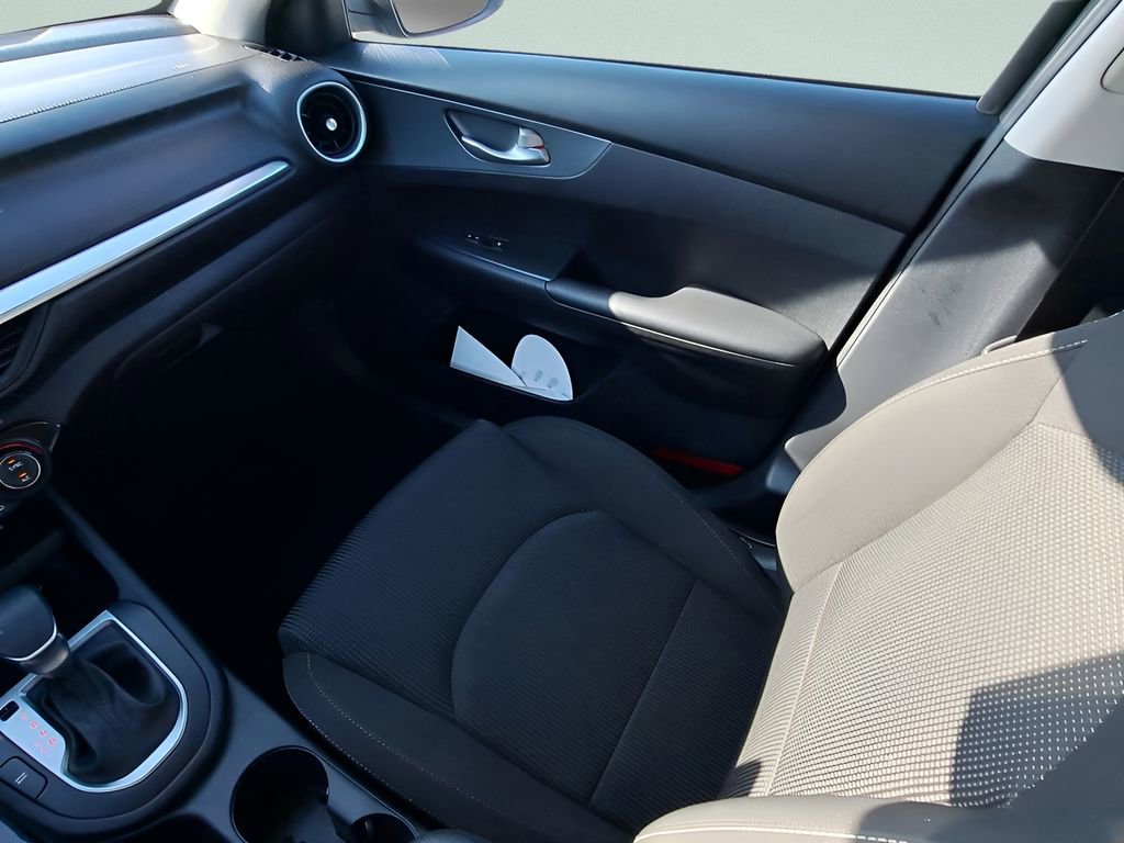 Used 2019 Kia Forte LXS image 17